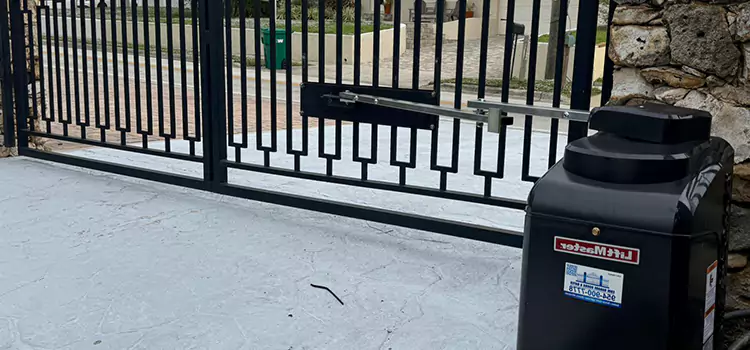 Seamless Installation and Support for Your New Gate in Ensley, FL